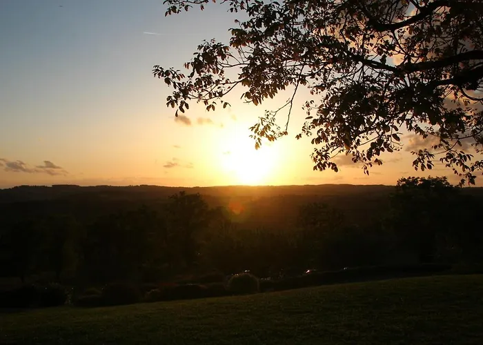 Tiny House De Charme - Piscine & Jaccuzi *